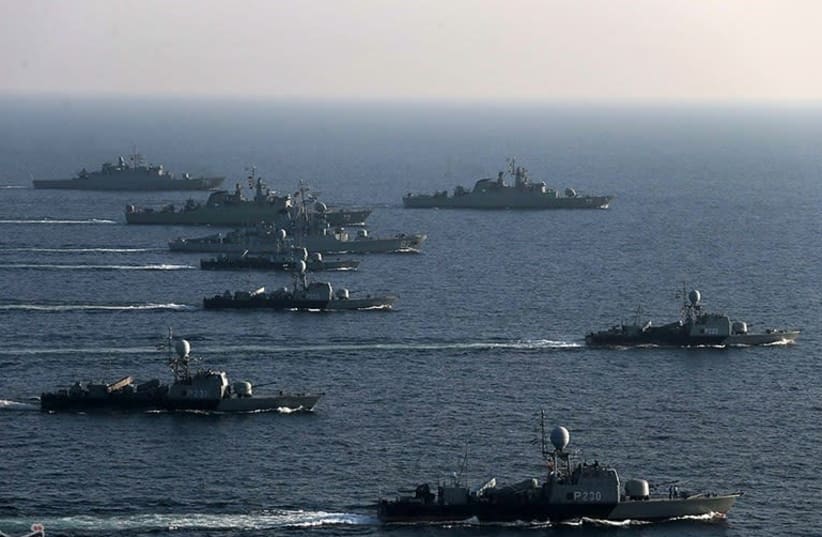 Houthi Semakin Mengancam, Kapal Induk AS di Ambang Bahaya