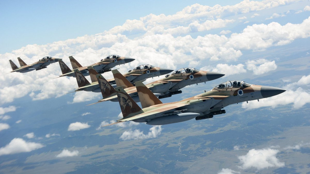 Serangan Udara Israel di Lebanon Tewaskan 37 Orang Warga Sipil