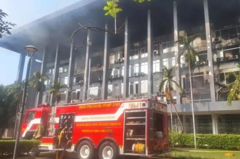Kebakaran Gedung Bakamla RI Terdengar Ledakan, Dipastikan Tidak Ada Amunisi di Lokasi
