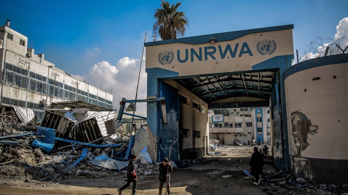 Warga Gaza terancam kelaparan, pasca Israel memutusan hubungan dengan UNRWA. (foto X)