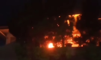 Rumah Warga di Cilandak Jaksel Kebakaran, 40 Personel Damkar Diterjunkan
