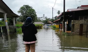 BPBD Jakarta Sebut Lebih dari 2.000 Warga Mengungsi Imbas Banjir