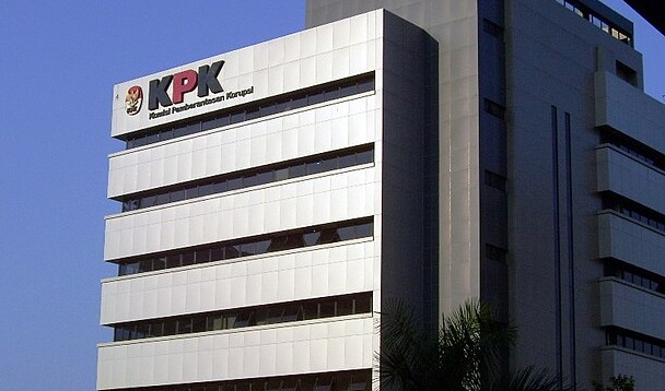8 Orang Terjaring OTT di OKU Sumsel Tiba di Gedung KPK Jakarta, Sita Uang Rp2,6 Miliar