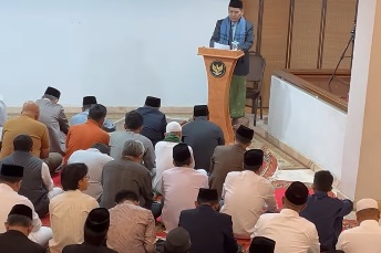 Ribuan WNI di Arab Saudi Laksanakan Salat Idul Fitri 1446 H Bersama di KBRI Riyadh