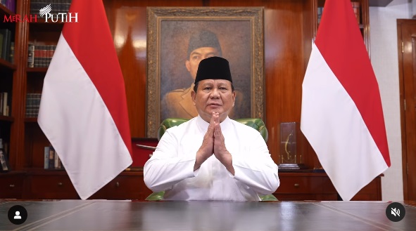 Prabowo Salat Idul Fitri di Istiqlal, Paling Depan Diapit Menag dan Seskab Teddy