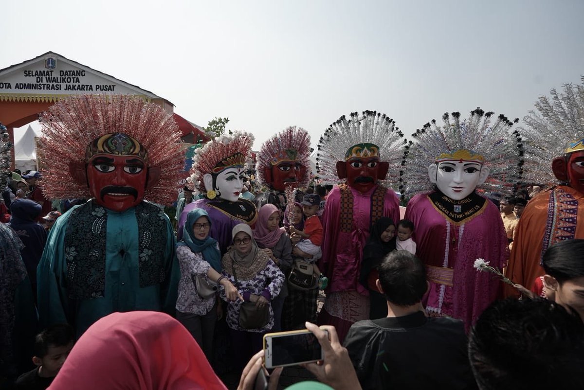 Puncak Lebaran Betawi 2025 Meriahkan Monas dengan Pertunjukan dan Karnaval Budaya