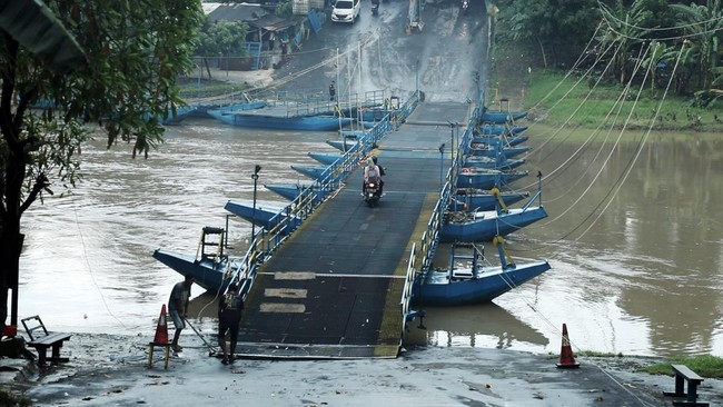 Pemkab Karawang Ogah Bangun Jembatan Baru Jika Jembatan Perahu Haji Endang Dibongkar